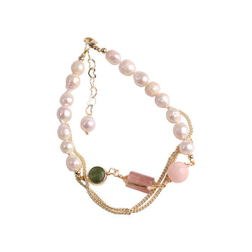 Strawberry Pearl Crystal Bracelet - TheFindsByAzlan