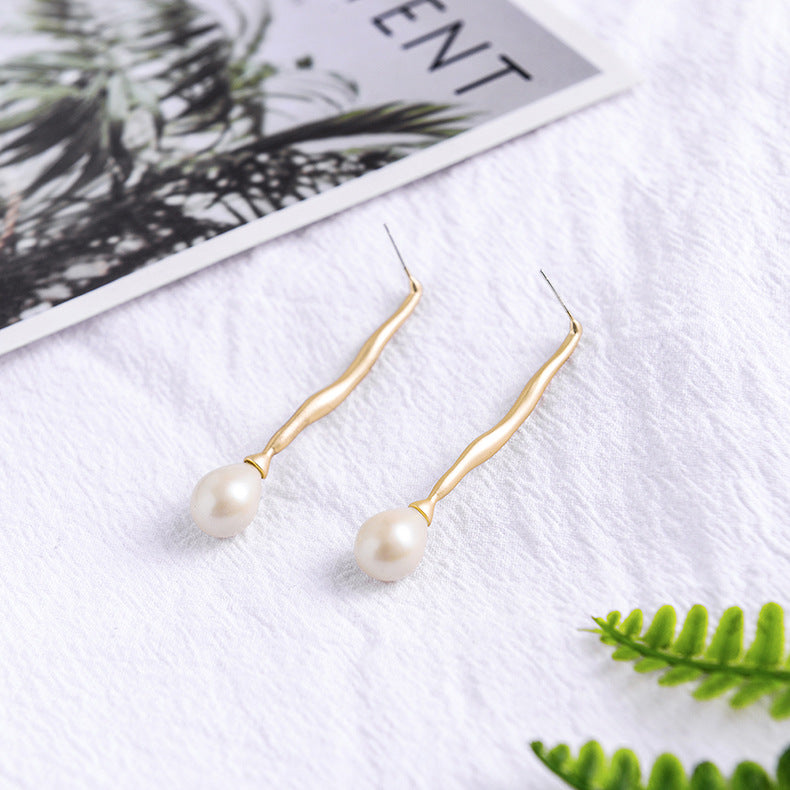 Pearl Drop Earrings - TheFindsByAzlan